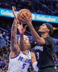 乐鱼app-爆大冷！7人上双掀翻西部劲旅：全场开心欢呼，直通季后赛仍有戏